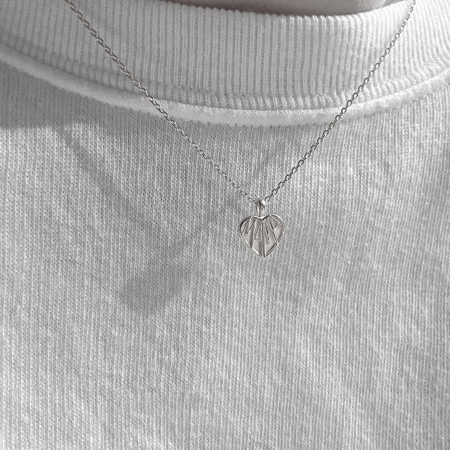 MAMA Necklace